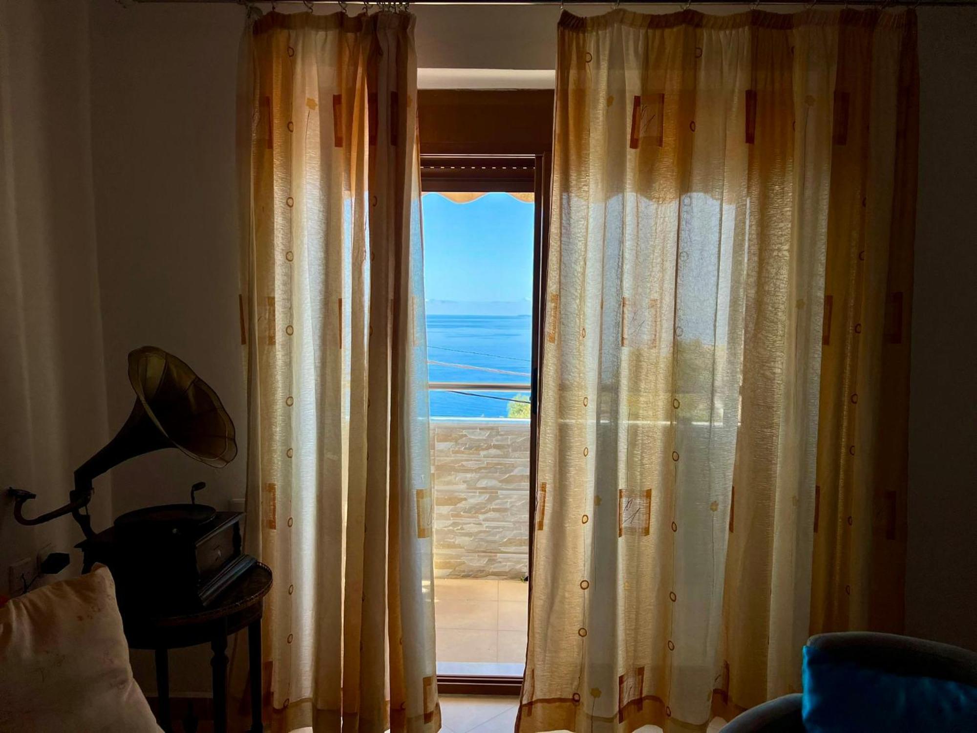 Apartament Liza'S Lukovë Zewnętrze zdjęcie